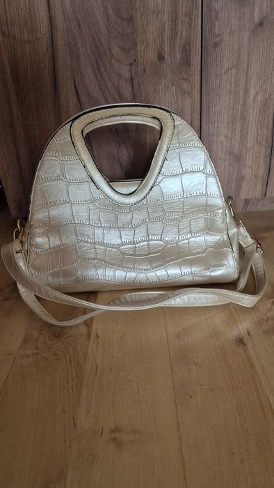 Продается Сумка б/у