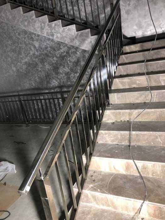 Стильные перила для дома / двора / бассейна