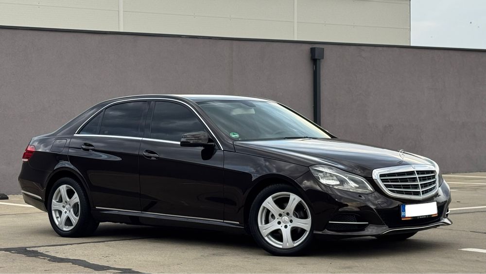 Mercedes-Benz E-Class 2014 *AVANTGARDE*