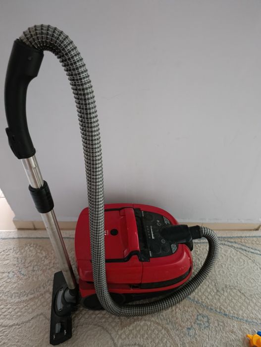 Пылесос в хорошем состояний