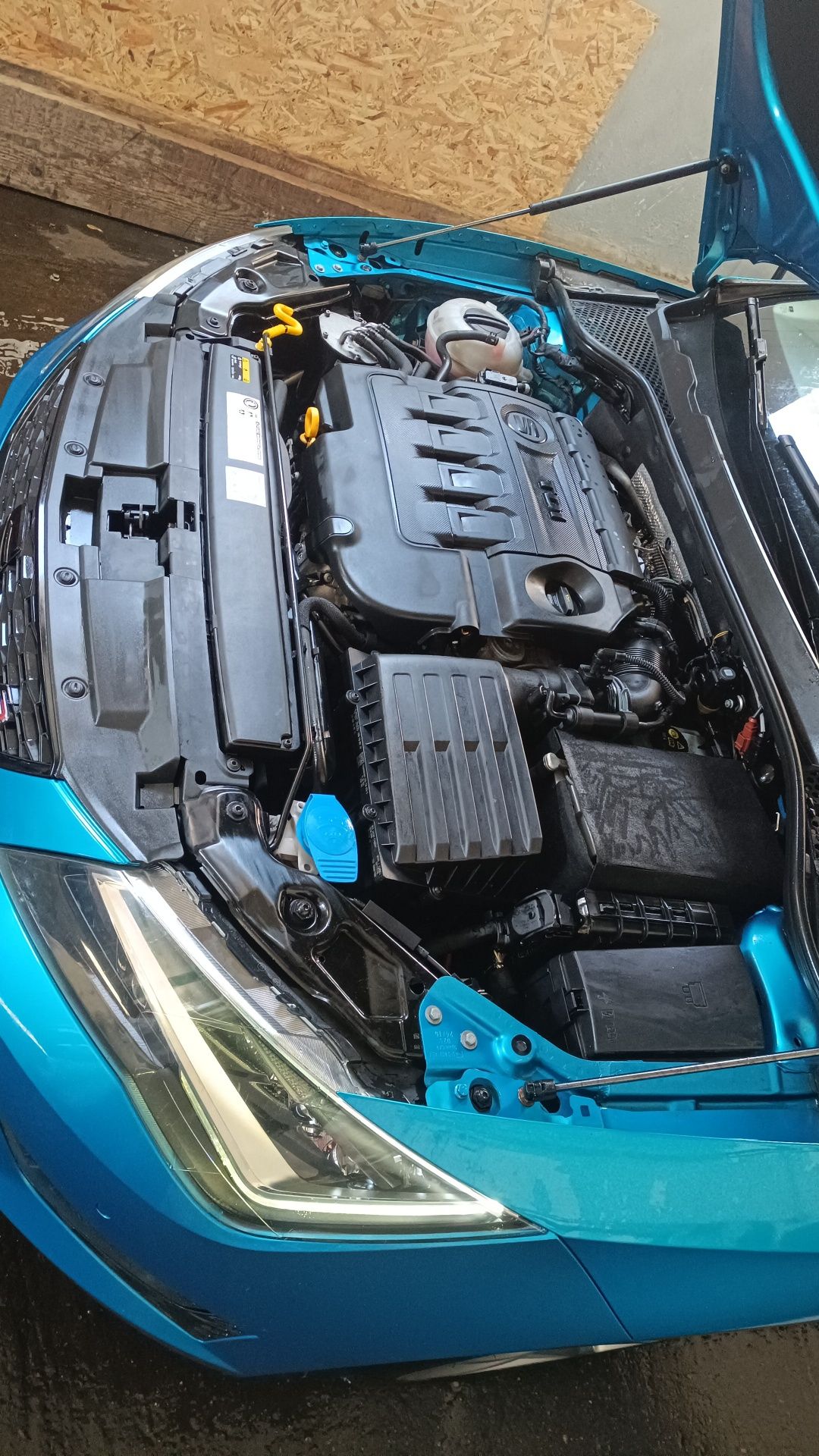 Vulcanizare Mobilă Întreținere și reparații auto/Service Auto non stop