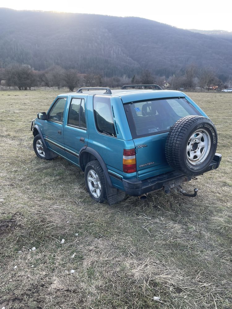 Opel Frontera 2.2 136к.с. на части