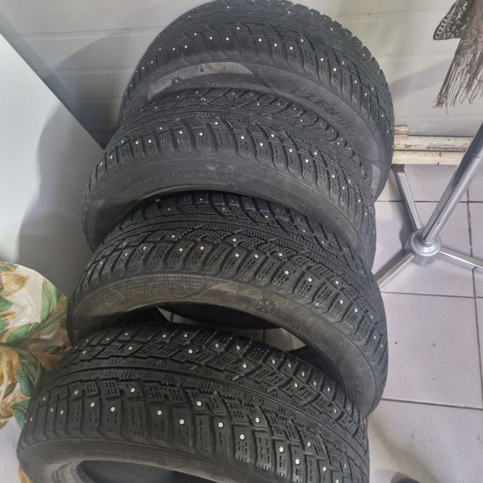 Шины зимние шипованные