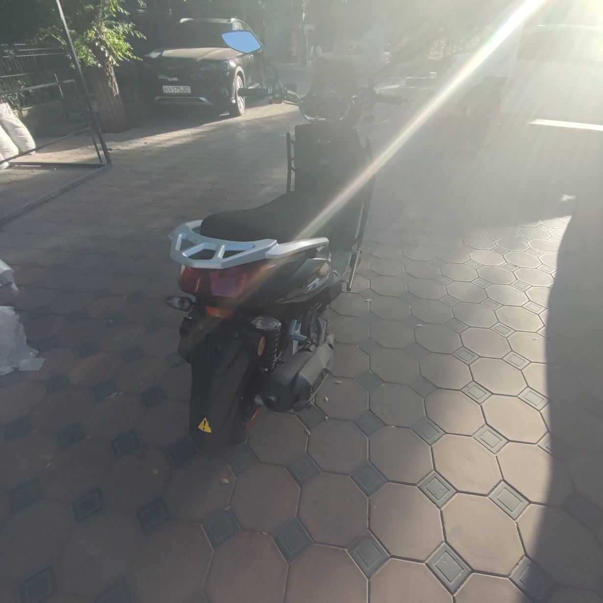 Skuter samurai sotiadi