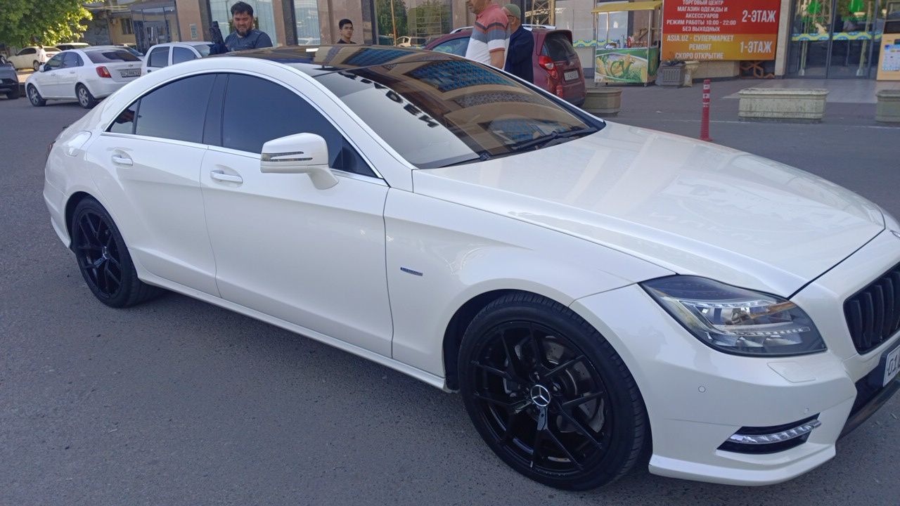 Мерседес слс банан С 350