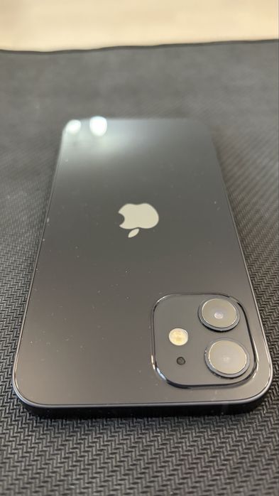 iPhone 12 Black 64GB + accesorii