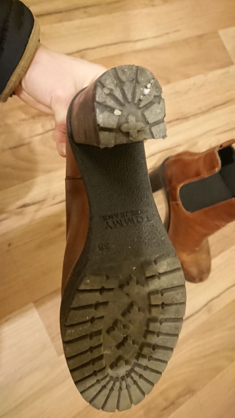 Botine de piele 38 (TOMMY HILFIGER)