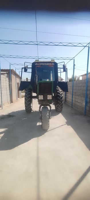 Mtz80  sotiladi srochno