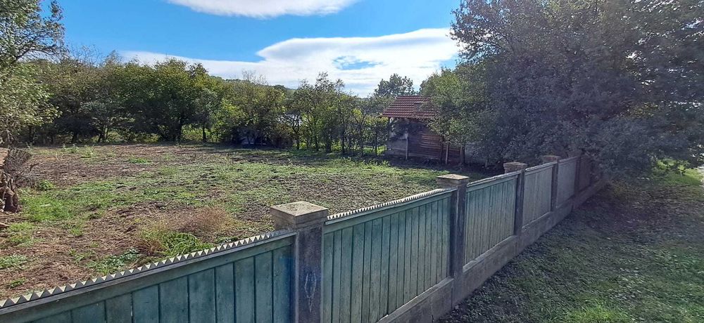 Teren Gradina Intravilan Loc de Casa  sat  Badeni 1060 mp