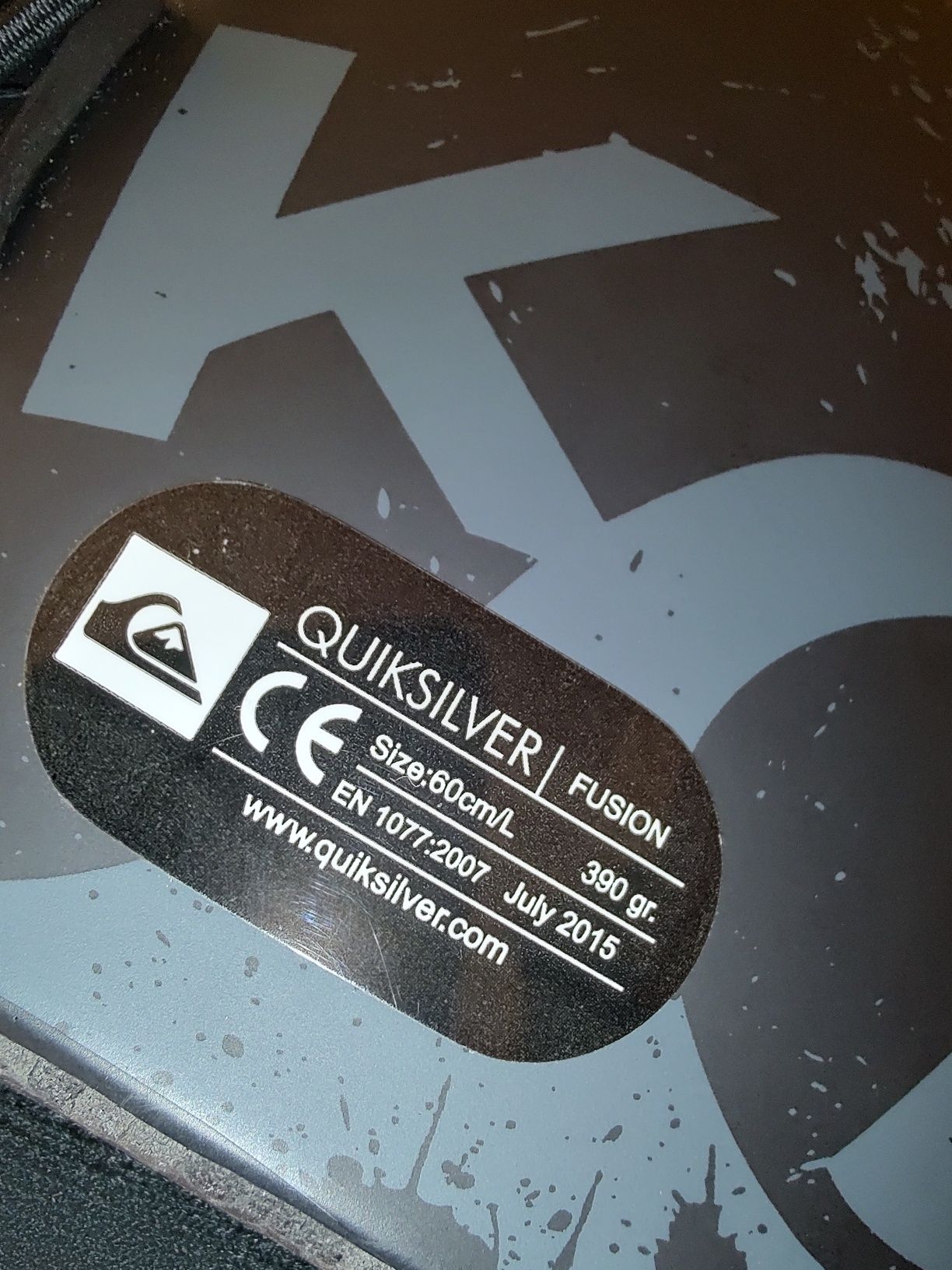 Каска quicksilver 60 cm