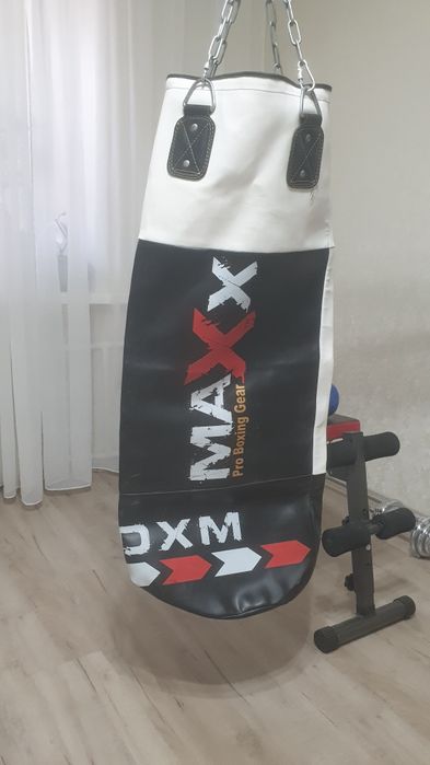 Подам грушу почти новая