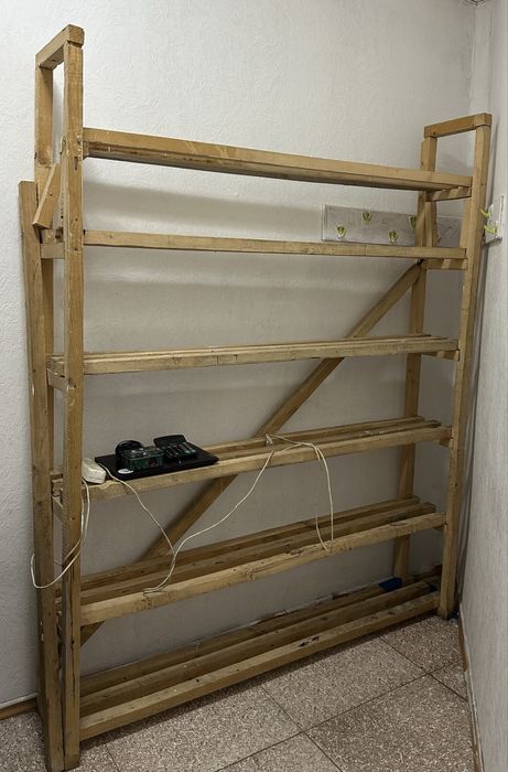 Продам полку для склада или хозпомещения