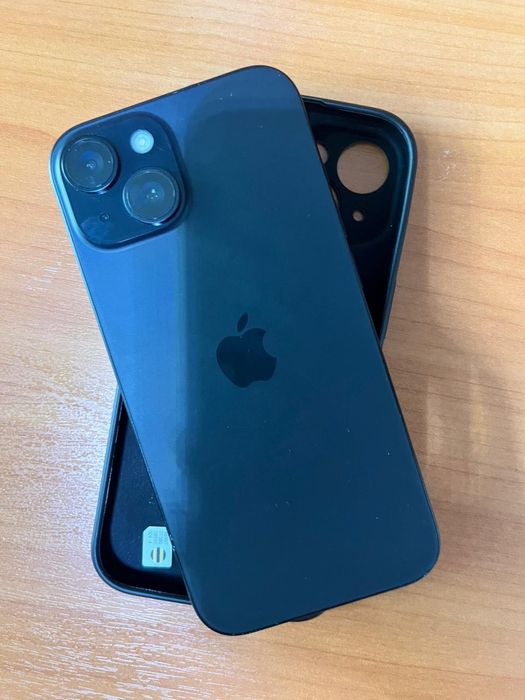 Продам IPhone 15 128gb