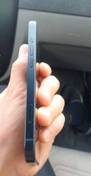 iphone 13.