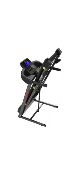 Banda de alergare compacta