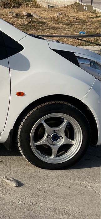 Сотилади спортивный диска Enkei Racing R15