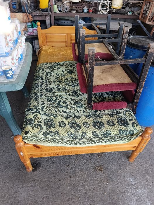 Продава се легло