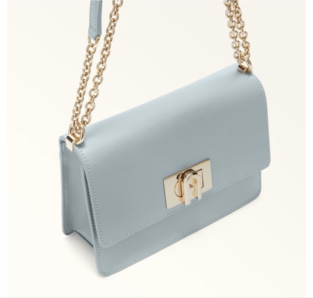 Нова дамска чанта Furla
