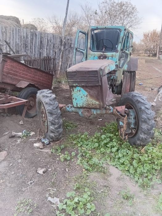 Продам трактор телешку