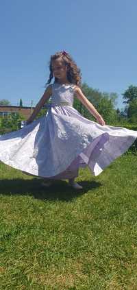 Шикарное платье на выпускной 5-6 лет
