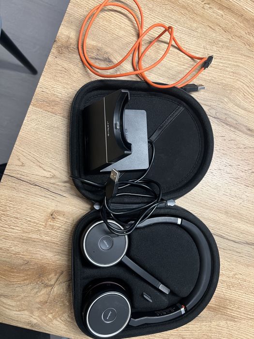 Jabra Evolve 75 cu docking