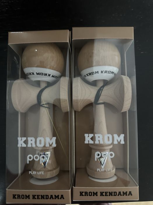 Set 2 kendama naked