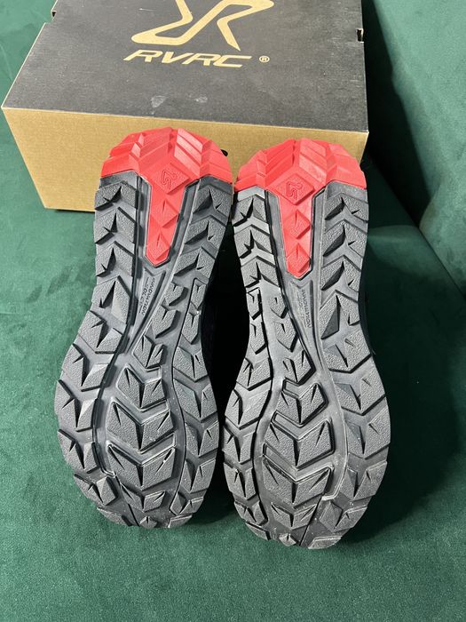 Туристически обувки RevolutionRace Phantom