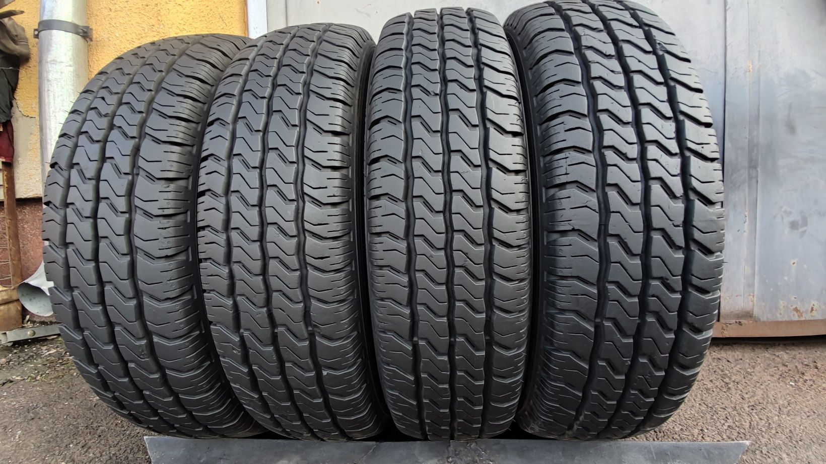 4бр. бусови гуми 195/75/16C,  Sava Trenta
dot21
9.3mm
Много добро съст