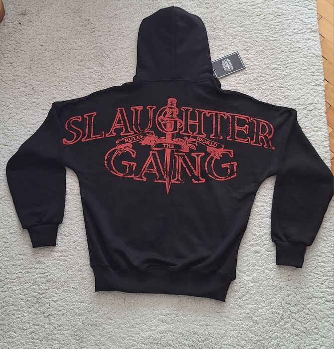 Екип на Coreteiz нов черен