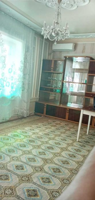 Ijaraga uy bor. Faqat oila qo'yiladi. Maklersiz