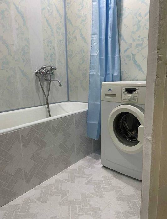 х Чиланзар 8 квартал 2/4/4 Орт.ТЦ Парус,Балкон:2х6,Обш:52м2.Продается