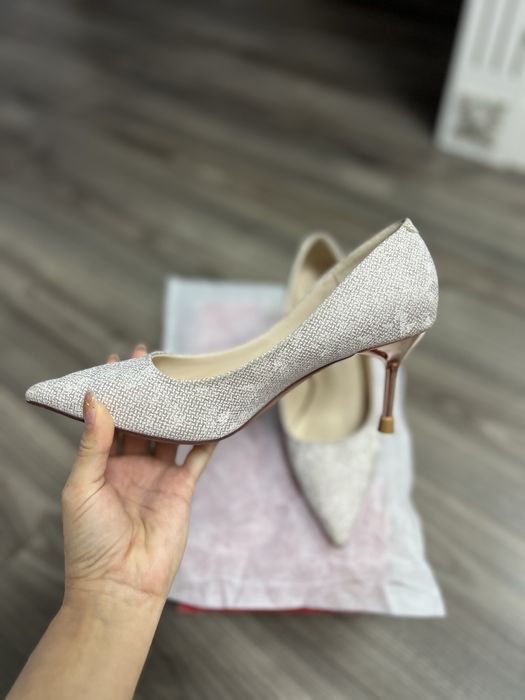 Продам туфли 35-36 размер