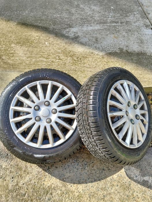250 lei ambele Anvelope iarna 175 65 R14