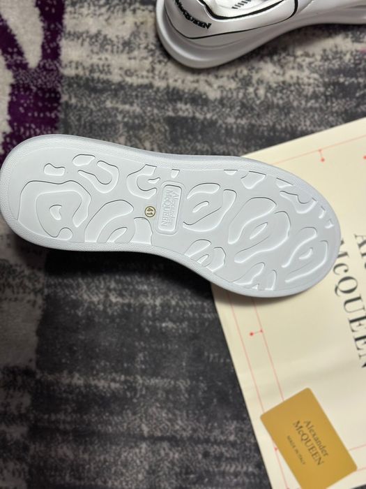 Alexander MCQeen Full Box