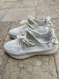 Adidas Yeezy Boost 350 V2 Bone Alb White Marime 38, 39, 40, 41, 42, 43