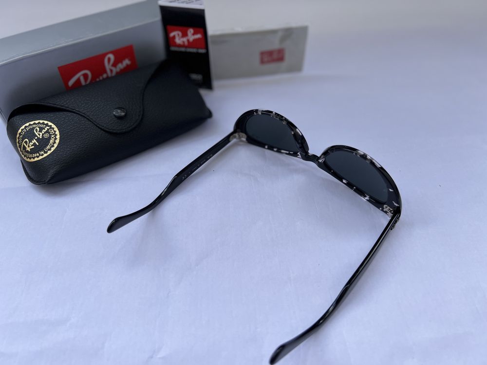 Ochelari de soare RAY BAN 4314N Nina Noi