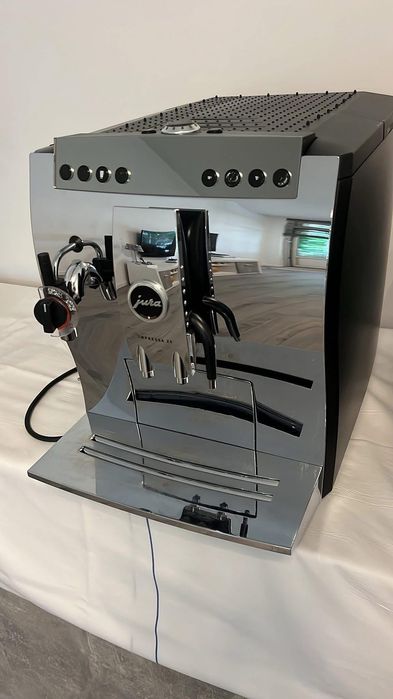 Jura Impressa Z5 Chrome