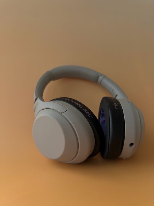 Sony WH-1000XM4 като нови
