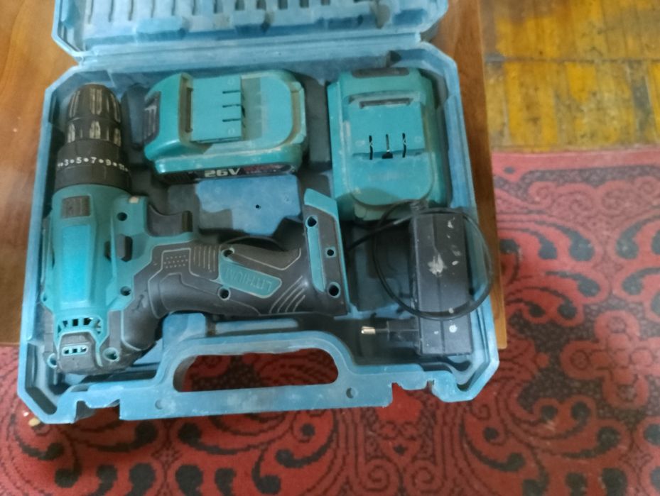 Продам шуруповёрт BIYOTI