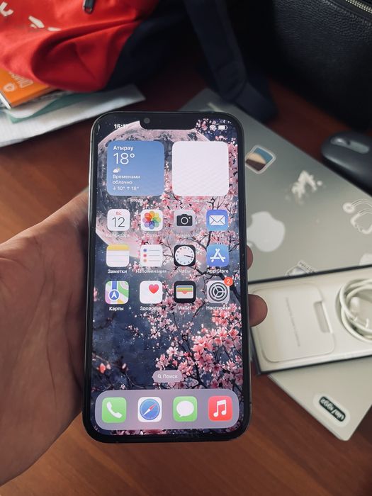 iphone 13 pro, Sky blue