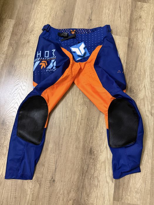 Мото крос/Ендуро екип Thor Futura XL