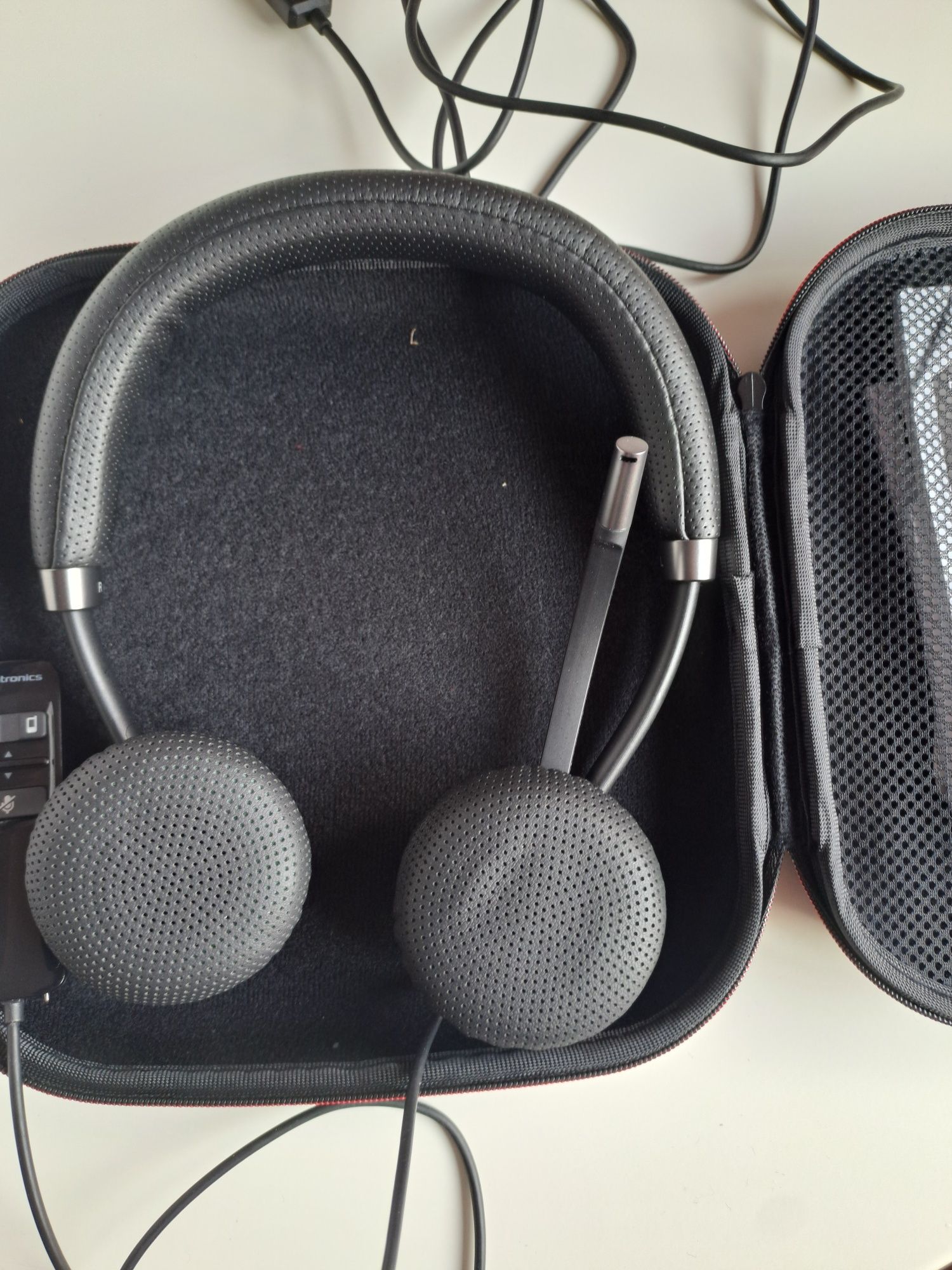 Casti plantronics  c720 M