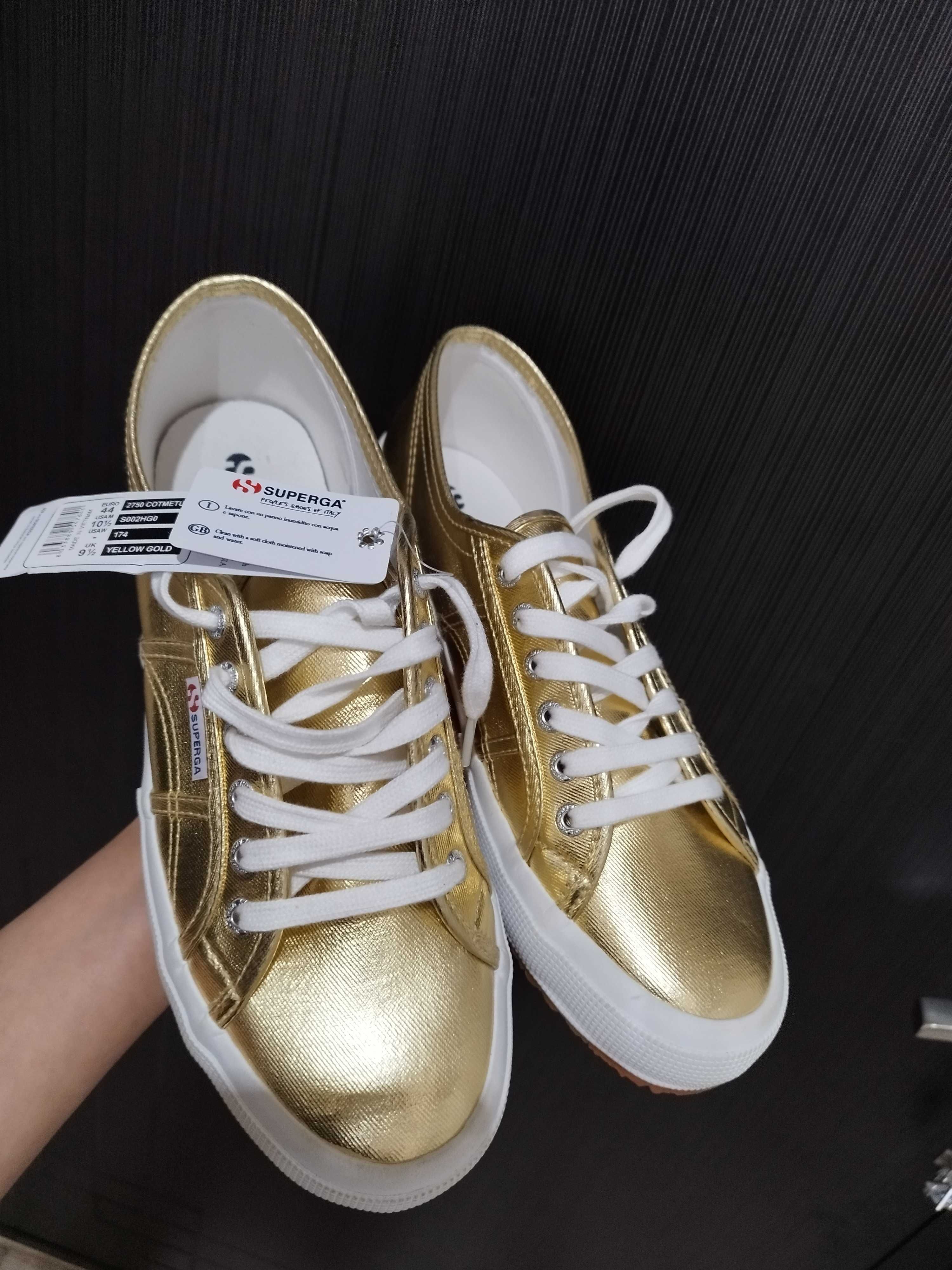 Оригинални мъжки кецове Superga