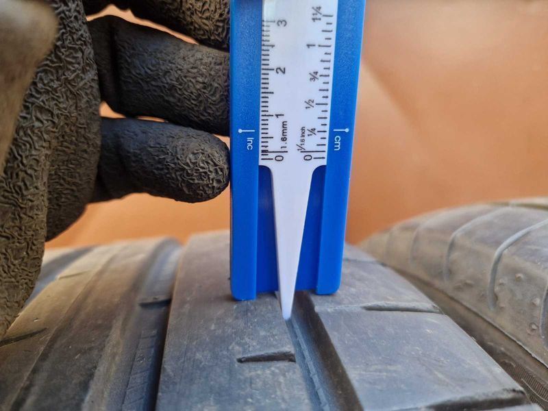 4 Goodyear R20 235/45 Pneuri de vară SUV DOT4823