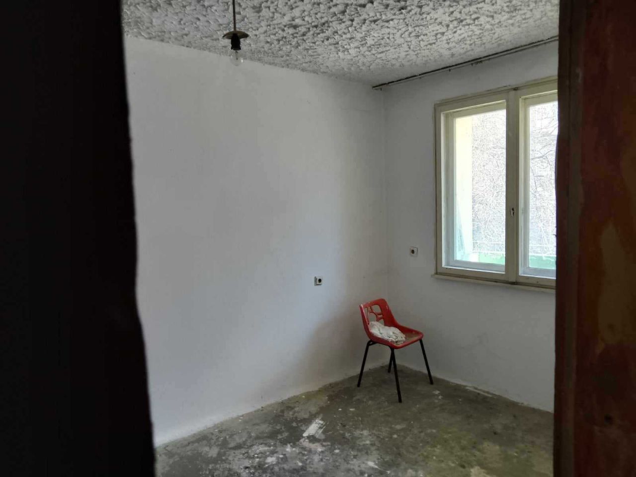 Продава се Тристаен апартамент в Левски - 100 кв.м за 418 €/кв.м - Снимка #4