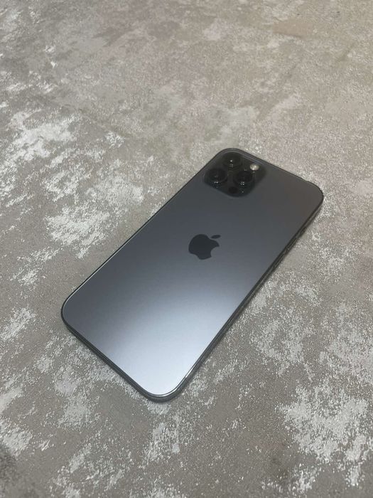 Iphone 12 pro max КАТО НОВ