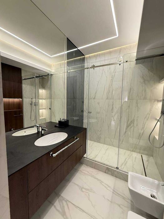 Продаётся 3-х комнатная квартира Банковский Дом ул.Садыка Азимова