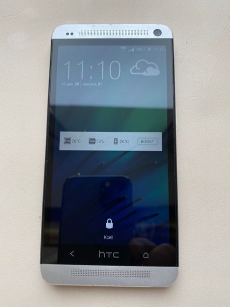 Продам HTC One M7 32GB в хорошем состоянии