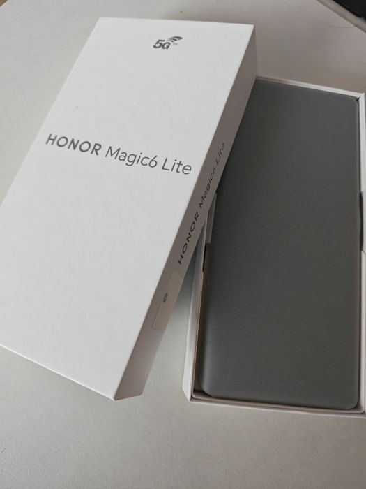 Honor Magic 6 Lite