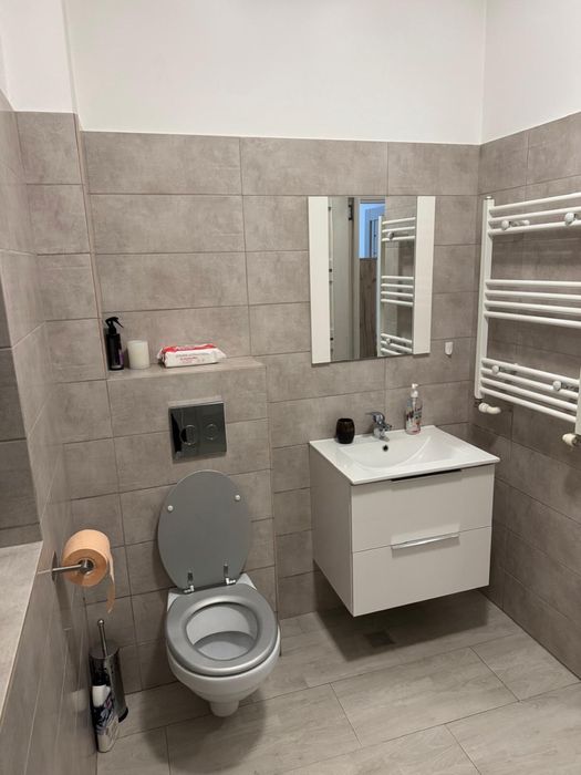 Inchiriez apartament 2 camere Militari Residence